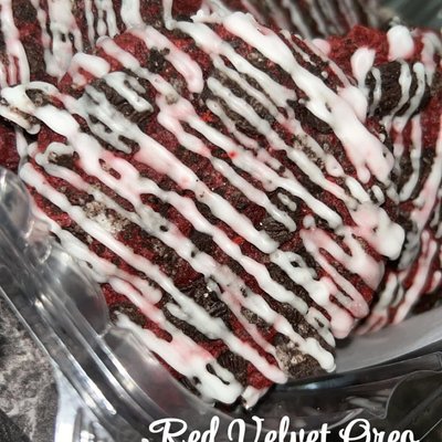 Red Velvet Oreo