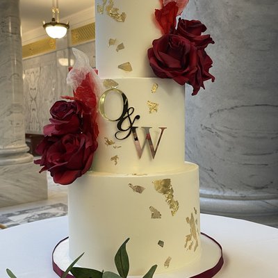 Three Tier Small (served 60)