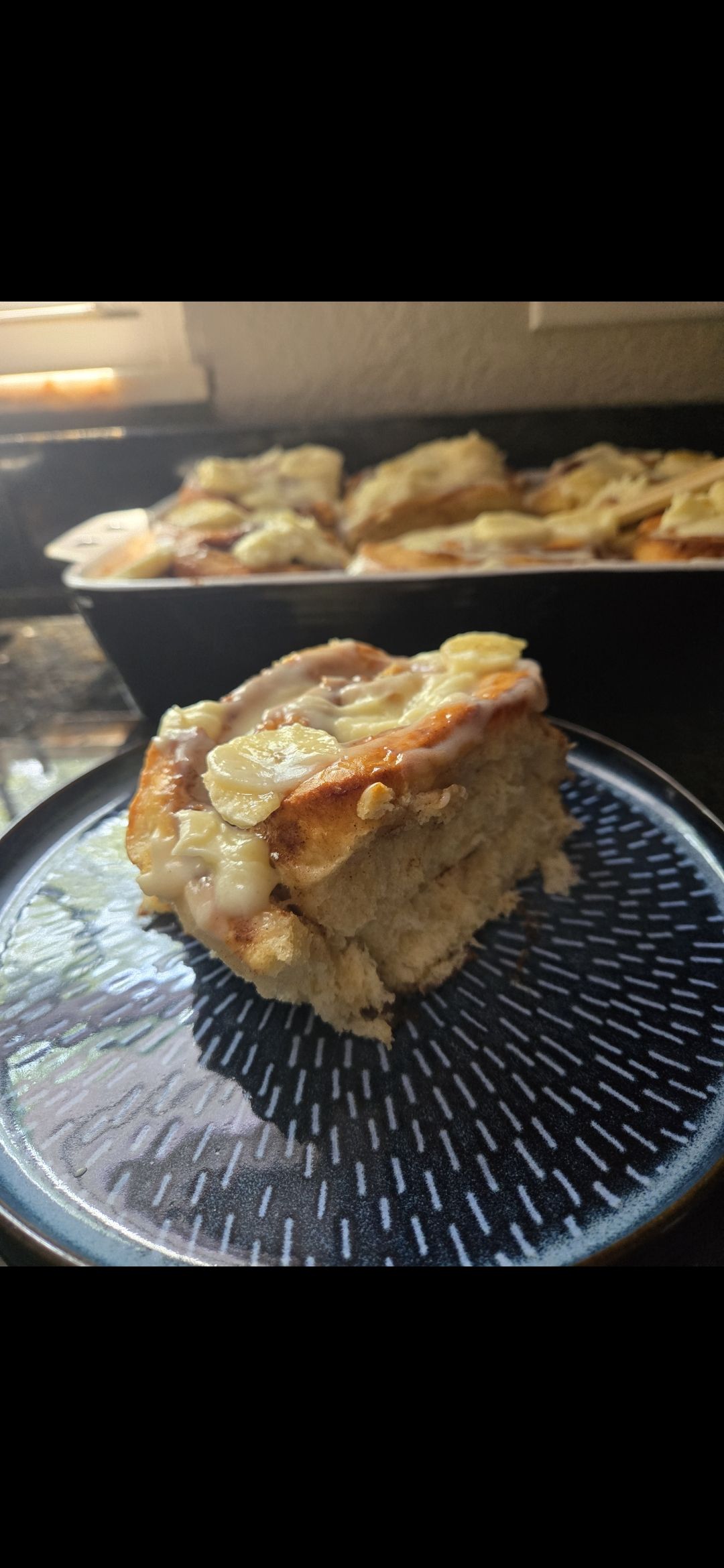 Banana Cream Rolls (6 Rolls)