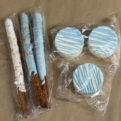 Chocolate Dipped Desserts 