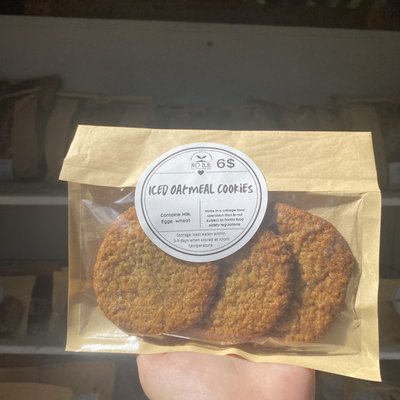 Oatmeal Cookies 