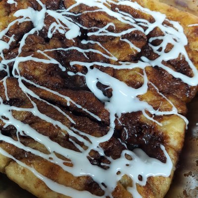 Cinnamon Peach Focaccia 