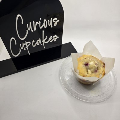 Raspberry White Chocolate Muffins 