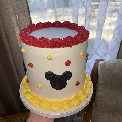 6in Custom Cake (Feeds 10-15)