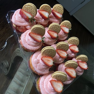 gourmet kupcakes .