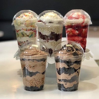 Custom Cake Cup