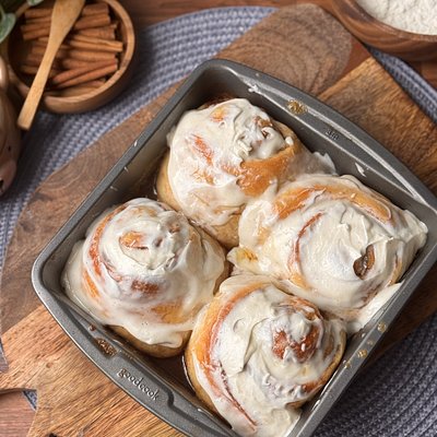 The Classic Cinnamon Roll 4-Pack