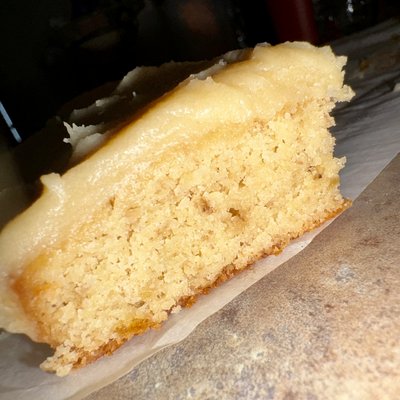Salted Caramel Buttercream Banana Bar