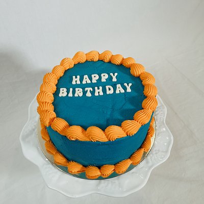 Cakes (Please specify what size you would like! Sizes/prices can be found in my gallery!)