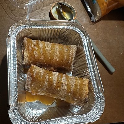 Peach Cobbler Egg Rolls