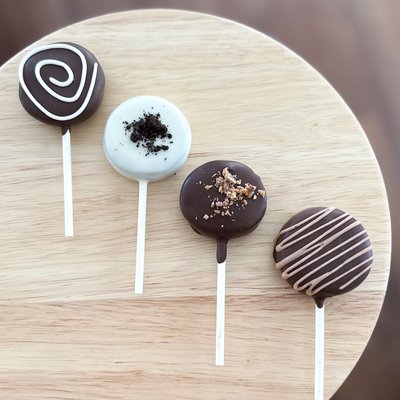 A Dozen Cake Pops