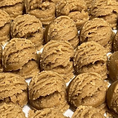 PEANUT BUTTER (gluten free) - 32oz container makes 21 cookies