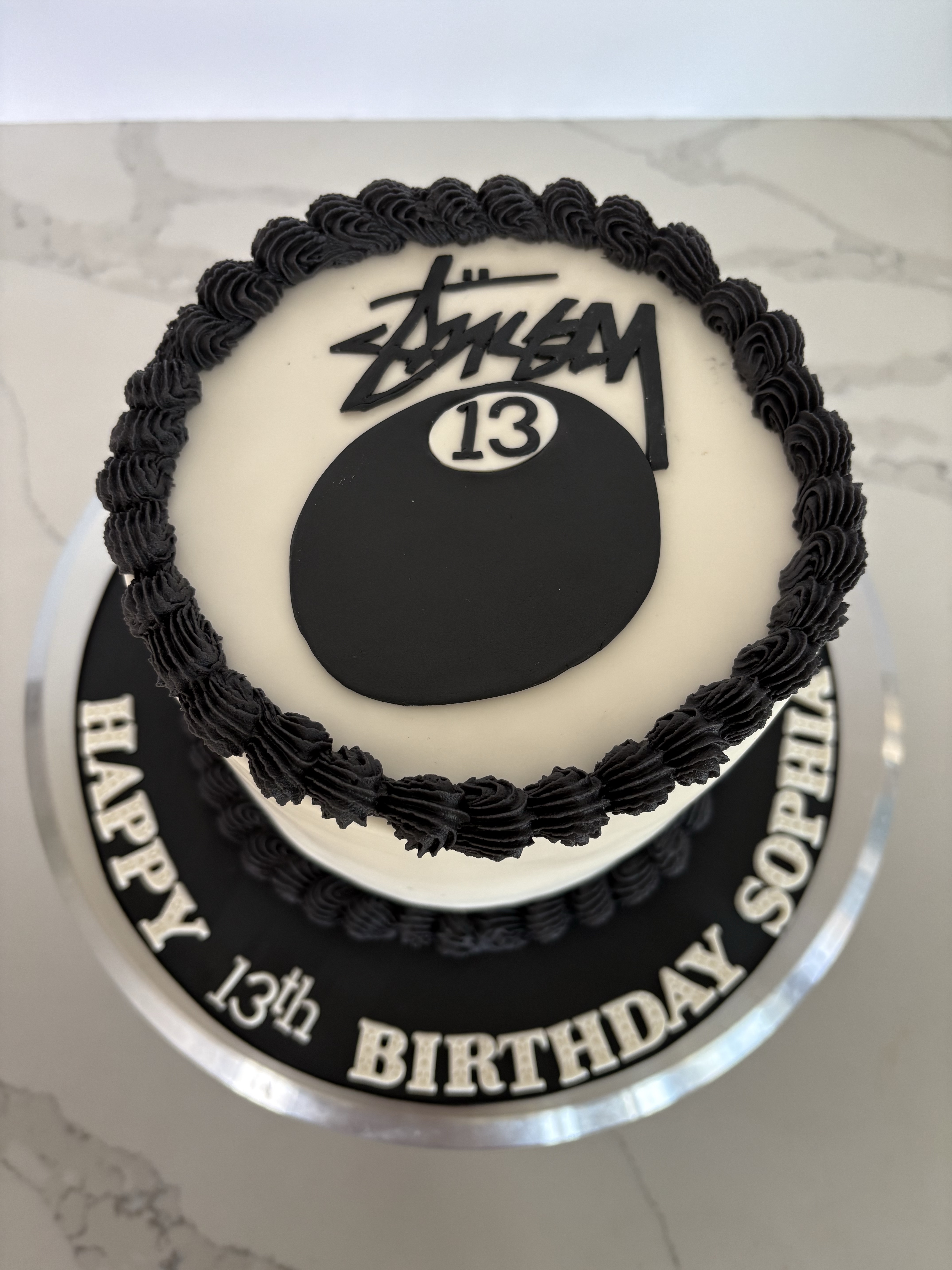 6” Cake Covered In Fondant (simple Decor)