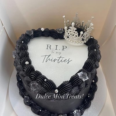 8” Heart Cake