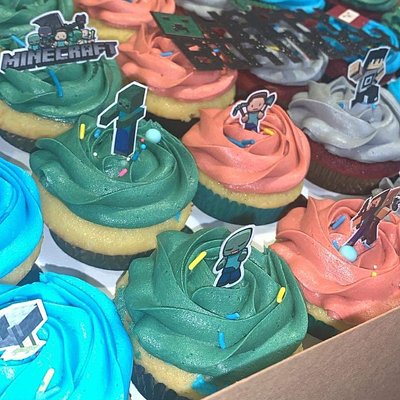 Dozen Custom Themed Cupcakes 