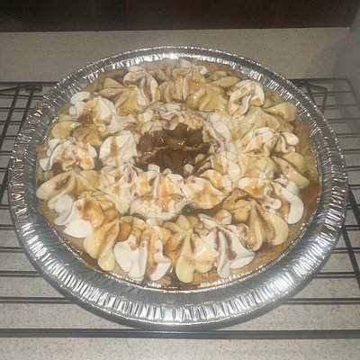 Caramel Apple 🍎 Cheesecake Pie