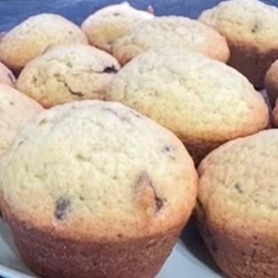 Large Muffins - Chocolate Chip