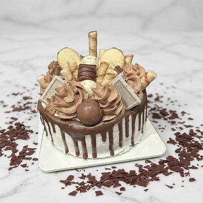 6 Inch Cookie/Candy Cake