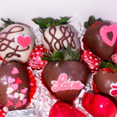 Custom Design Strawberries (6)