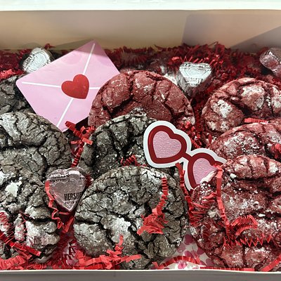 Chocolate Soft Baked Crinkle Cookie - 1 DZ