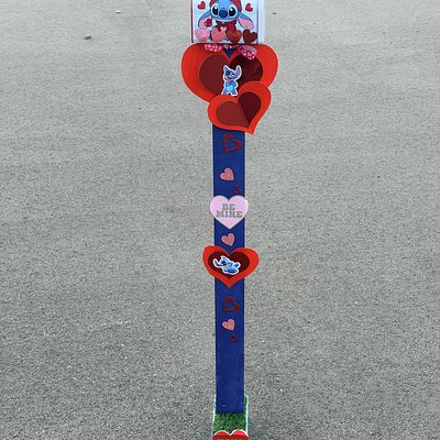 STITCH  : Valentine’s Kid Mailbox Stand (As Pictured)