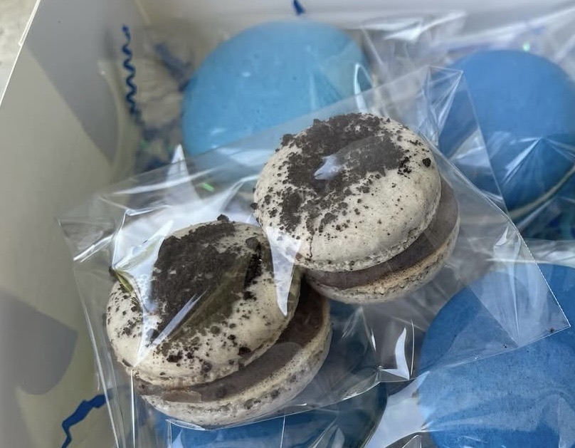 Oreo Macarons