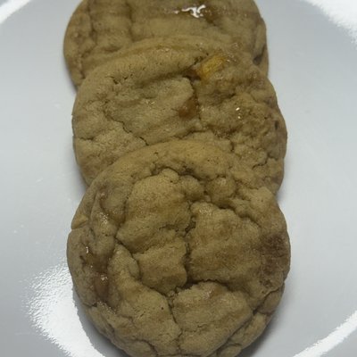 Grandma’s Famous Apple Pie Cookie