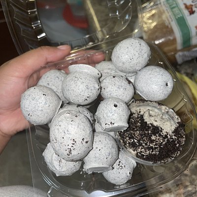 Chocolate Covered Grapes 