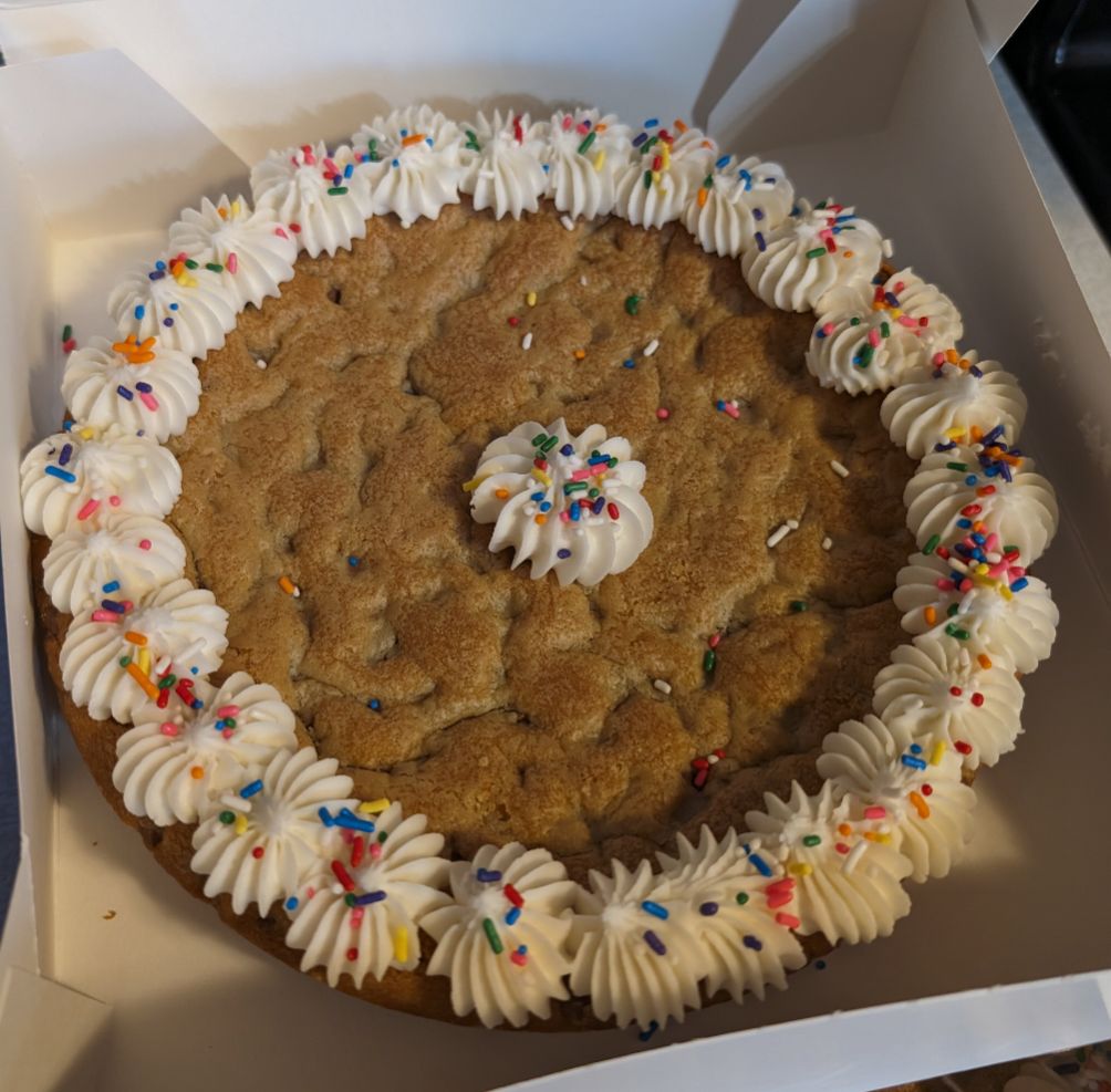9" Cookie Cake (Serves 8-12)