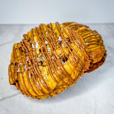 Addon: 1 Dozen Cookies Chocolate Drizzle 