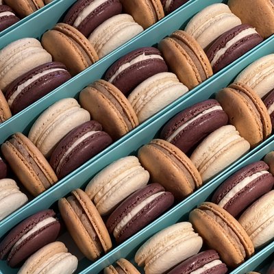 Thanksgiving Macaron Box