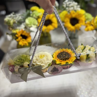 4 Floral Cupcakes in a LuxBox 