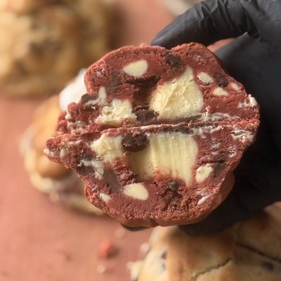 Red Velvet White Chocolate