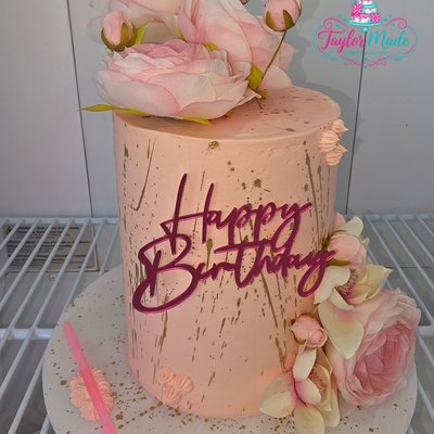 5in Tall Buttercream Cake 