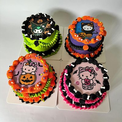 Halloween Mini Cakes