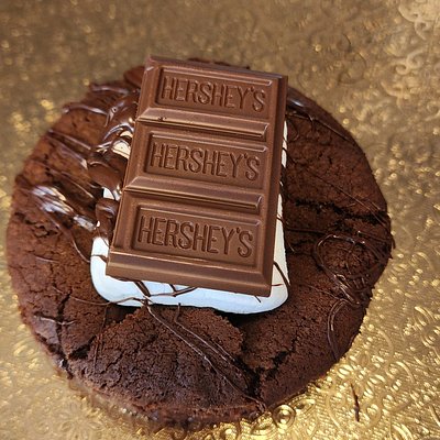 Chocolate S'more Stuffed Cookies