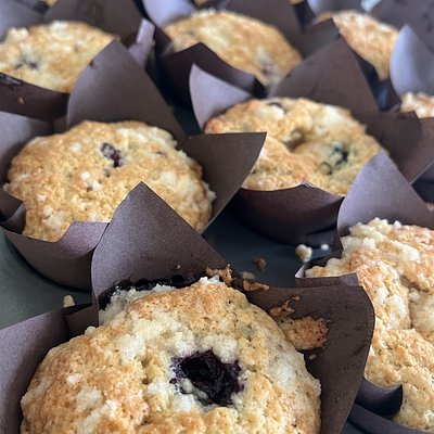 Blueberry Streusel Muffins  - 4 Count 