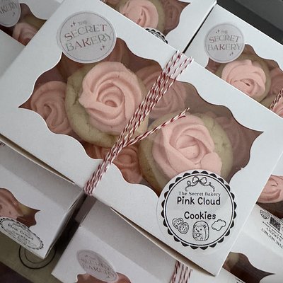 Pink Cloud Cookies-Medium Box