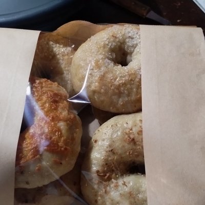 Bagels: Cinnamon