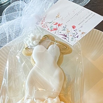 Ribbons & Tags