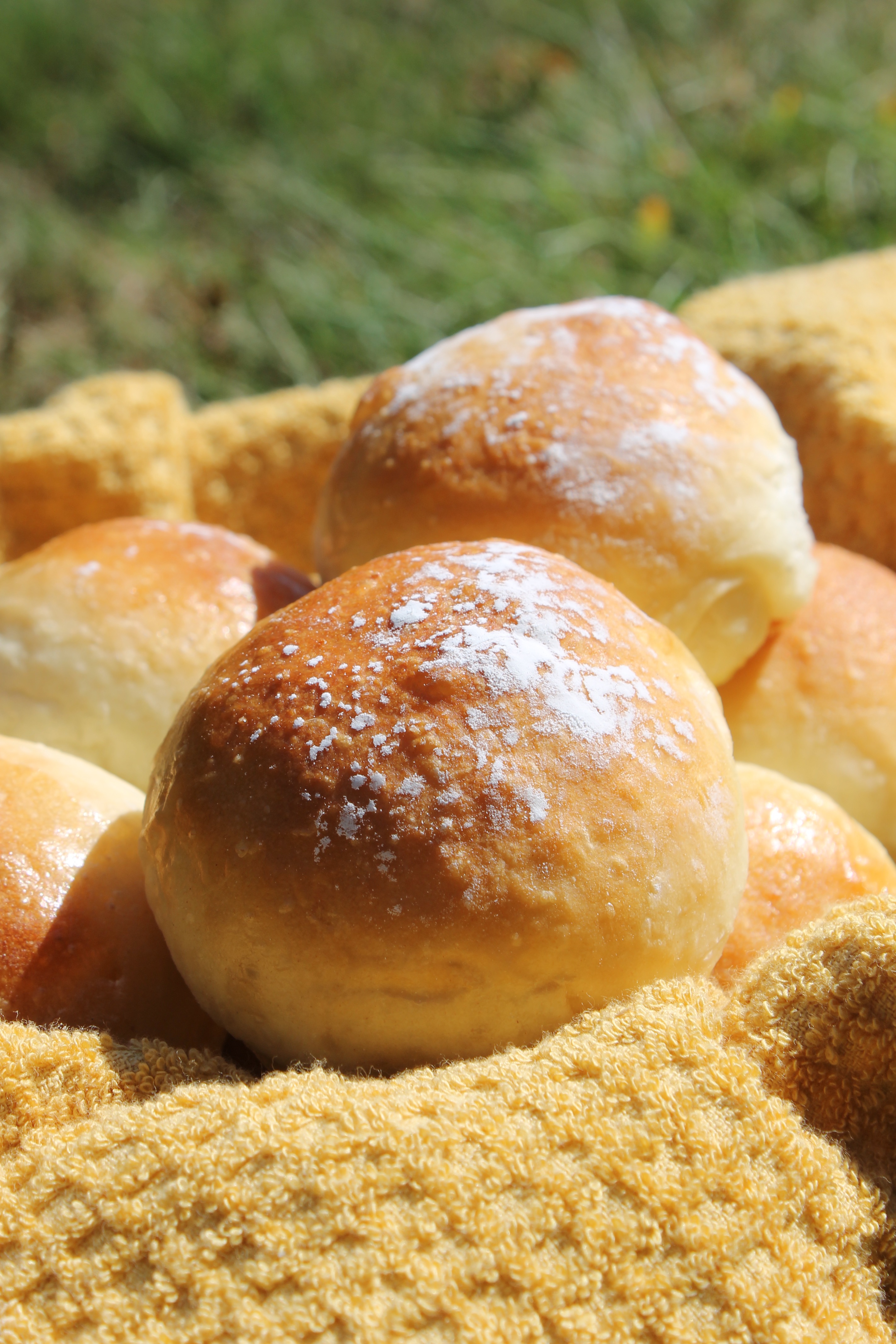  Milk Bread Dinner Rolls (6ct)