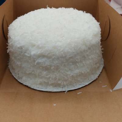 Coconut Cake 9”Round