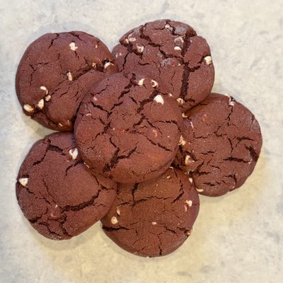 Red Velvet White Chocolate Cookie - 6 Pack