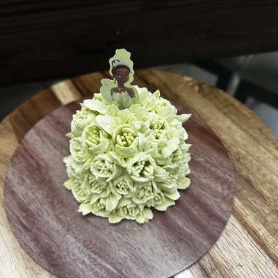 JUMBO PRINCESS CUPCAKE (1)
