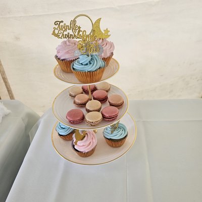 Cupcakes (Standard Dozen)