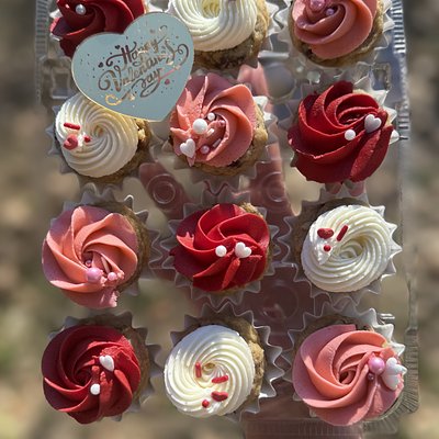 Valentine’s Cookie Cups