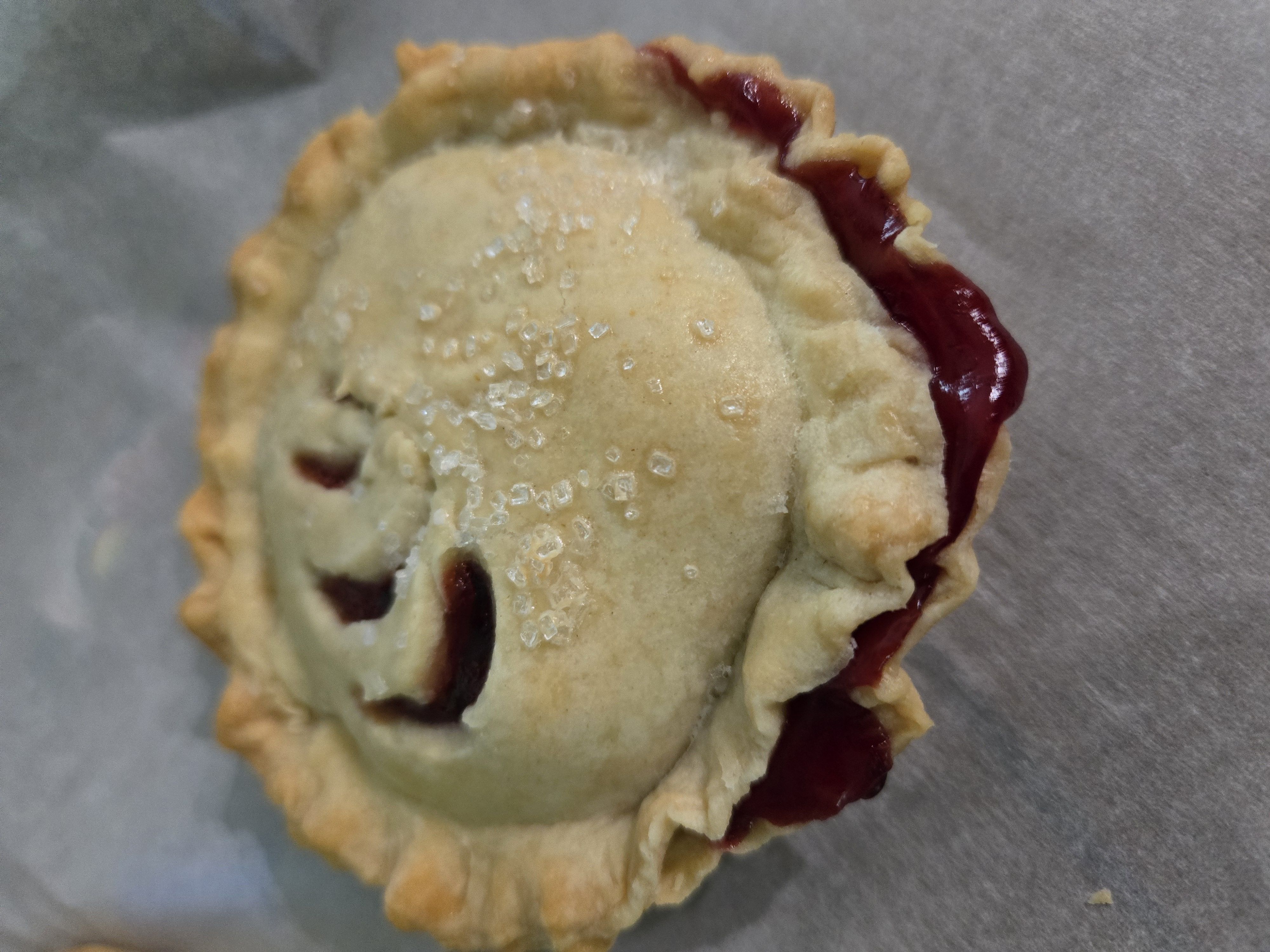 Lunch Box Pie Cherry 