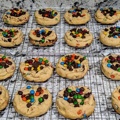 M&M Cookies 