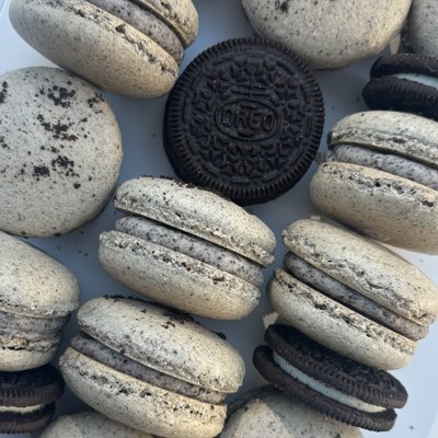 Macarons (6/$12 or 12/$24)