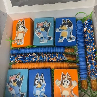 2 Tier Cake And 3 Dozen Treats
